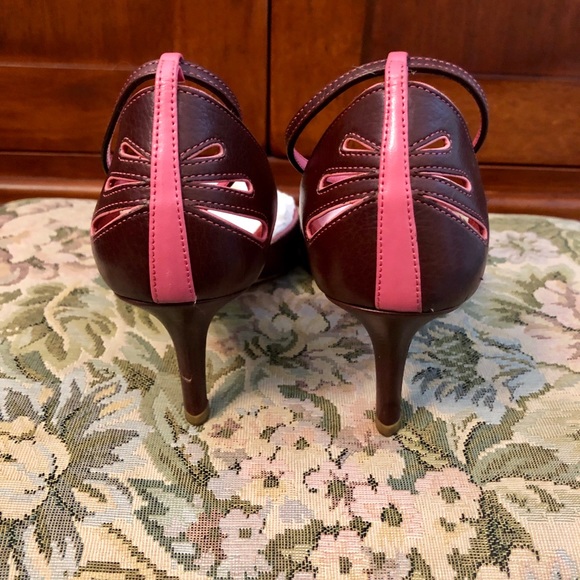 Bruno Magli Heels - Picture 4 of 8